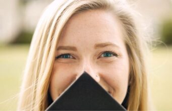 8 Things Emotionally Stable People Don’t Do