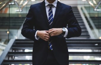 SIMPLE BEAUTY TIPS FOR MEN